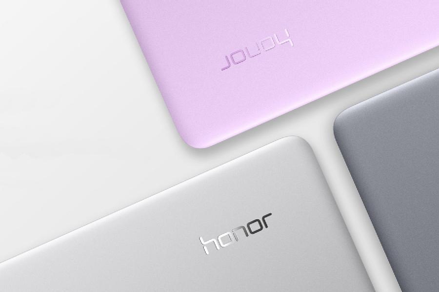 Huawei Honor MagicBook notebook-u təqdim etdi. 